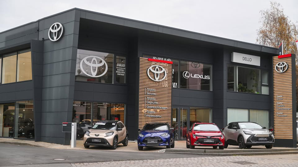 DELLO Hamburg Toyota
