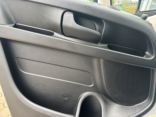 Fahrzeugansicht Opel Movano Cargo 2.2BlueHDi 3,5t verstärkt L3H2 Navi Cargo-Plus-Paket Techno-Plus-Paket StandHZG - Bild 13