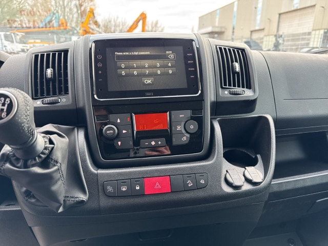 Fahrzeugansicht Opel Movano Cargo 3,5t verstärkt L3 Komfort Winter Baustellen Paket Holzboden dig.Fahrtenschreiber - Bild 11