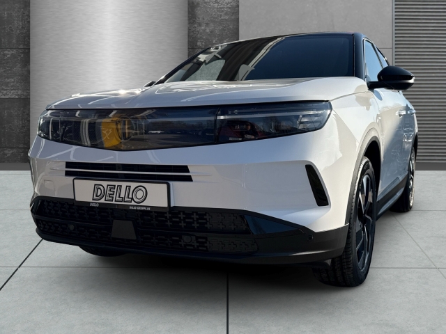 Fahrzeugansicht Opel Grandland Ultimate Hybrid 107kw 6-AT HUD Navi Digitales Cockpit FOCAL-Soundsystem 360 Kamera