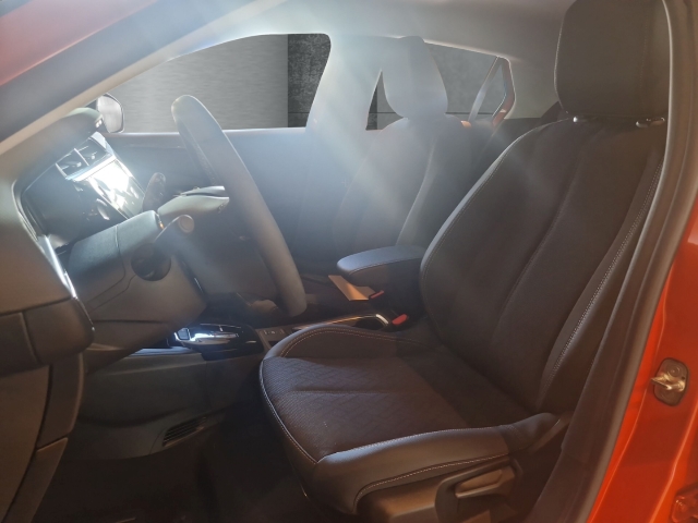 Fahrzeugansicht Opel Corsa-e Elegance Parkpilot Style-Paket digitales Cockpit LED Klimaautom DAB Spurhalteass. - Bild 8