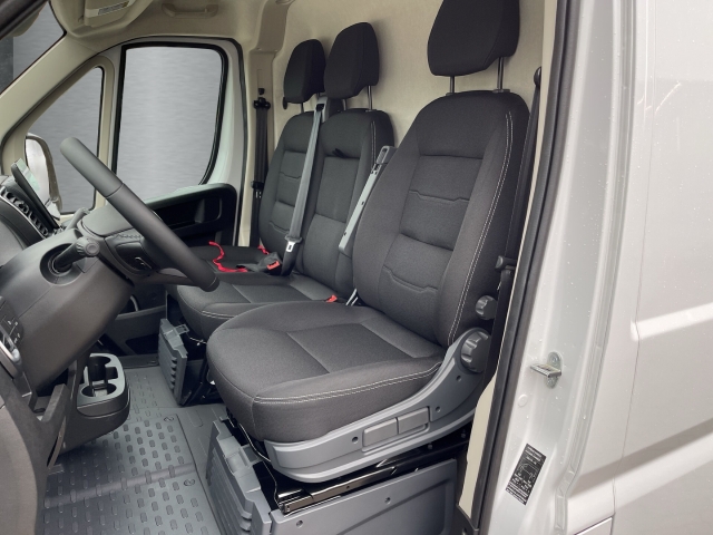 Fahrzeugansicht Opel Movano L3H2 Edition 2.2 Diesel 140 3,5t verstärkt Klimaautom Spurhalteass. Verkehrszeichenerk. - Bild 8