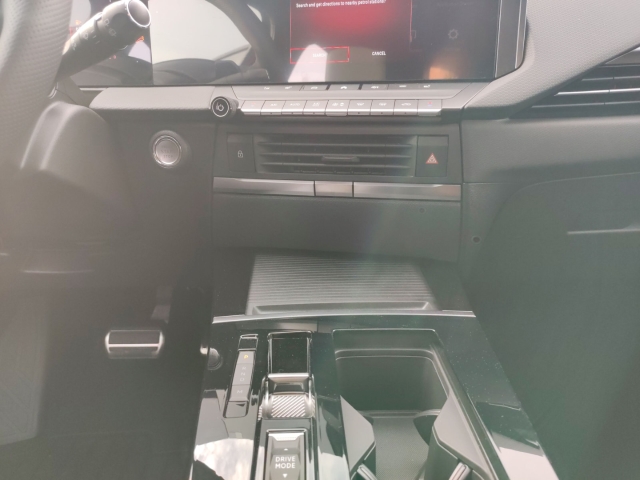 Fahrzeugansicht Opel Astra GS Line AT 360Grad Kamera Navi Sitzheizung LED HUD digitales Cockpit Soundsystem - Bild 11