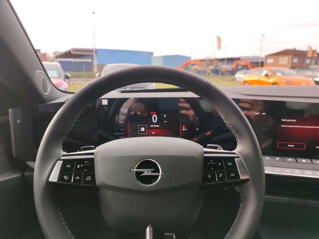 Fahrzeugansicht Opel Astra GS Line AT 360Grad Kamera Navi Sitzheizung LED HUD digitales Cockpit Soundsystem - Bild 12