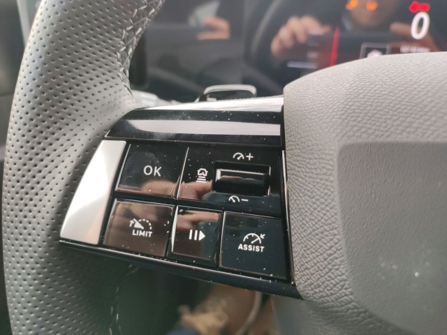 Fahrzeugansicht Opel Astra GS Line AT 360Grad Kamera Navi Sitzheizung LED HUD digitales Cockpit Soundsystem - Bild 18