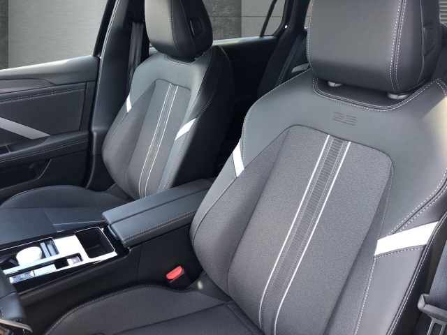 Fahrzeugansicht Opel Astra ST GS 8-AT Tech Komfort Alu Allwetter AHK-abnehmbar Gepäcknetz - Bild 8