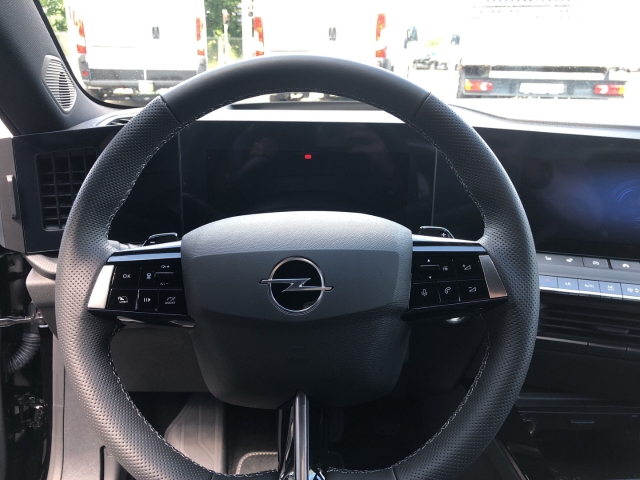 Fahrzeugansicht Opel Astra ST GS 8-AT Tech Komfort Alu Allwetter AHK-abnehmbar Gepäcknetz - Bild 12