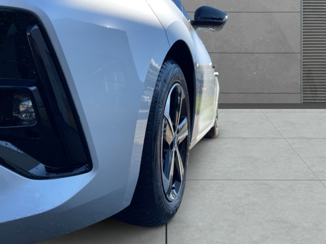 Fahrzeugansicht Opel Astra ST GS 8-AT Tech Komfort Alu Allwetter AHK-abnehmbar Gepäcknetz - Bild 4