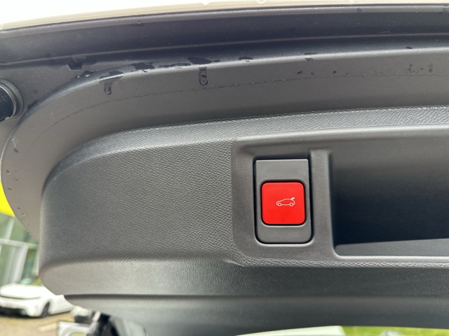 Fahrzeugansicht Opel Astra ST GS HUD El. Panodach Navi 360 Kamera LED Blendfreies Fernl. Kurvenlicht ACC El. Heckklappe - Bild 16