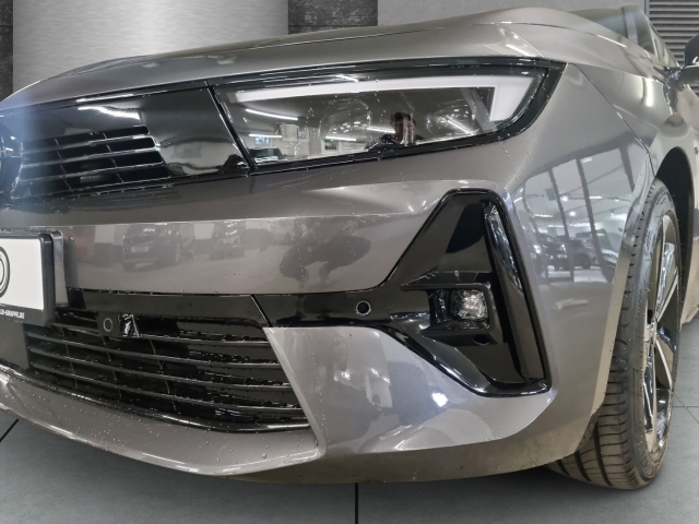 Fahrzeugansicht Opel Astra ST GS 96kw AT Tech-Paket Komfort HUD El. Panodach Navi 360 Kamera LED Blendfreies Fernl. - Bild 4