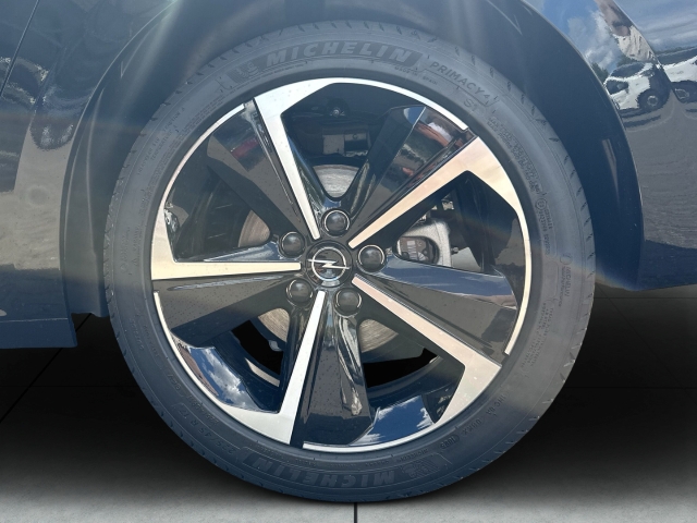 Fahrzeugansicht Opel Astra ST 1.2T GS Tech-Paket Komfort HUD El. Panodach Navi 360 Kamera LED Blendfreies Fernl. - Bild 4