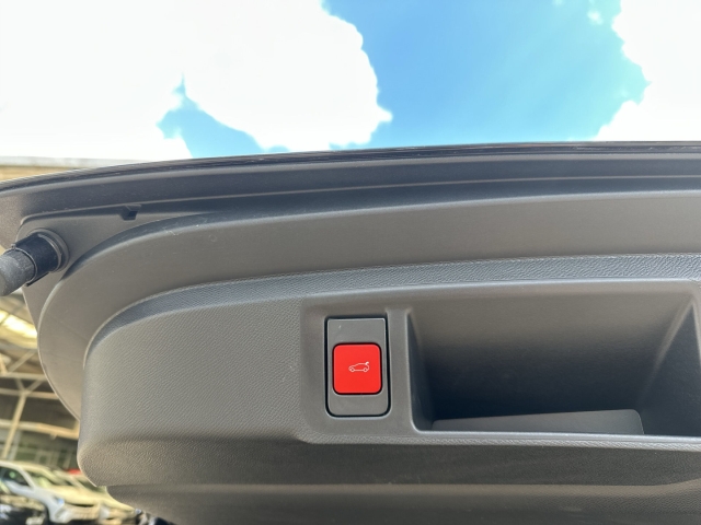 Fahrzeugansicht Opel Astra ST 1.2T GS Tech-Paket Komfort HUD El. Panodach Navi 360 Kamera LED Blendfreies Fernl. - Bild 16