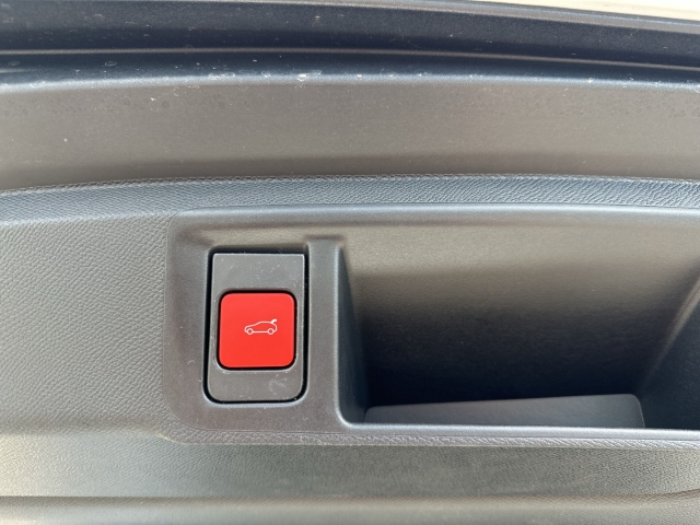 Fahrzeugansicht Opel Astra ST 1.2T GS Tech-Paket Komfort HUD El. Panodach Navi 360 Kamera LED Blendfreies Fernl. - Bild 15