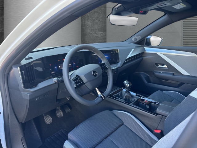 Fahrzeugansicht Opel Astra ST Edition Komfort-Paket LED ACC Apple CarPlay Android Auto Klimaautom Musikstreaming - Bild 7