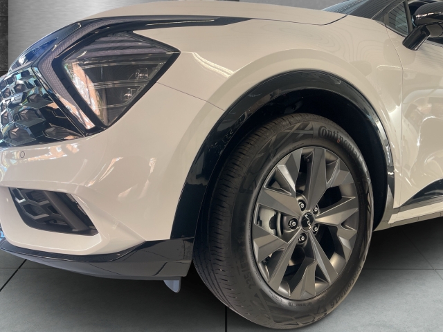Fahrzeugansicht Kia Sportage GT LINE 1.6T HEV Allrad PANORAMADACH HarmanKardon-SOUND Sportpaket AD Niveau - Bild 4