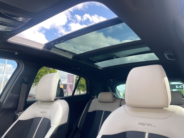 Fahrzeugansicht Kia Sportage GT-Line Allrad Abstandsregeltempomat LED Leder PDCv+h HarmanKardon - Bild 15