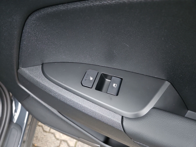 Fahrzeugansicht Kia Sportage 1.6T DCT AWD Vision Komfort Apple CarPlay Sitzheizung LED-Hauptscheinwerfer Rückfahrkamera - Bild 20