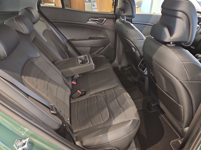 Fahrzeugansicht Kia Sportage 1.6T Vision Komfort-Paket Navi Digitales Cockpit LED ACC Apple CarPlay Android Auto - Bild 19