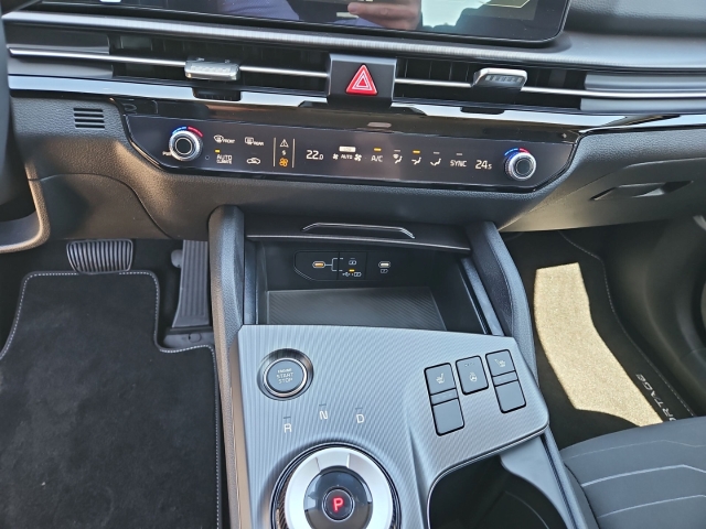 Fahrzeugansicht Kia Sportage 1.6 AT Vision Komfortpaket Apple CarPlay Sitzheizung LED-Hauptscheinwerfer Rückfahrkamera - Bild 14