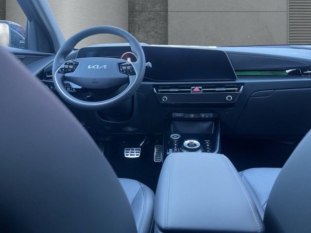 Fahrzeugansicht Kia Niro Spirit 1.6 Hybrid Relax Technologie-Paket El. Dach HUD Navi - Bild 10