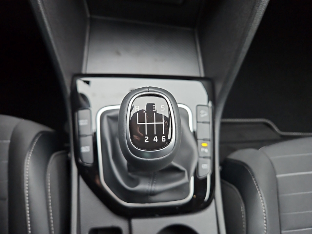 Fahrzeugansicht Kia Sportage 1.6T Vision + Komfort Navi LED Kamera SHZ+LHZ digitales Cockpit Blendfreies Fernl. - Bild 30