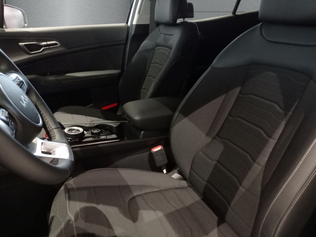 Fahrzeugansicht Kia Sportage Ultimate Edition 1.6 118 kW Mild-Hybrid DCT Komfort-Paket Navi Digitales Cockpit - Bild 8