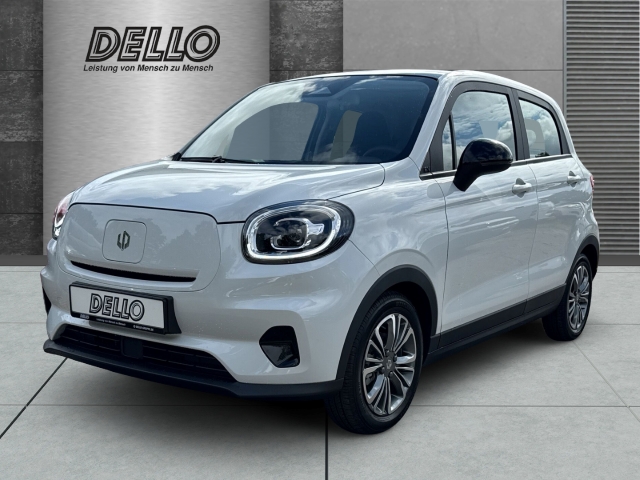 Fahrzeugansicht Leapmotor T03 Vorführwagen Allwetterreifen Panorama Navi LED ACC Klimaautom WLAN Musikstreaming