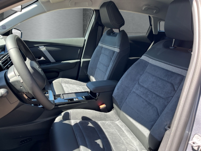 Fahrzeugansicht Citroen e-C4 Series 156 11kW-Charger Color-Paket Glossy Black Navi 360 Kamera LED Apple CarPlay - Bild 8