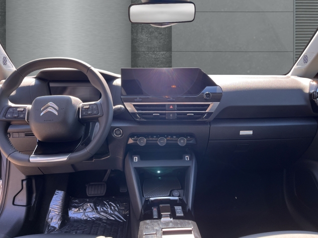 Fahrzeugansicht Citroen e-C4 Series 156 11kW-Charger Color-Paket Glossy Black Navi 360 Kamera LED Apple CarPlay - Bild 10