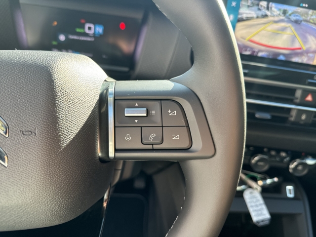 Fahrzeugansicht Citroen e-C4 X Max HUD El.Pano Navi 360 Massagesitze LED Apple CarPlay - Bild 19