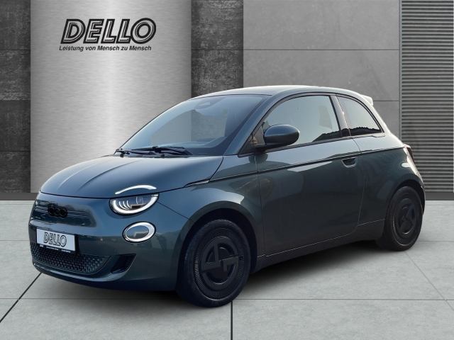 Fahrzeugansicht Fiat 500e Giorgio Armani Collectors Edition Allwetterreifen ACC Navi JBL-Soundsystem LED Leder