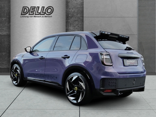 Fahrzeugansicht Abarth 600e 207 kW Scorpionissima Sonderaktion Tech Design-Paket Gaming Paket - Bild 3