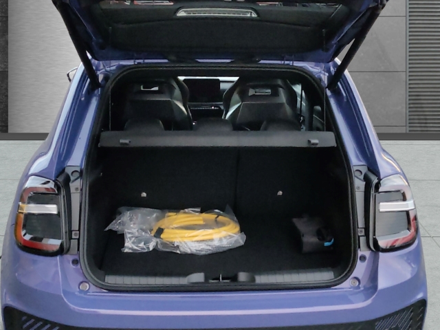 Fahrzeugansicht Abarth 600e 207 kW Scorpionissima Sonderaktion Tech Design-Paket Gaming Paket - Bild 5