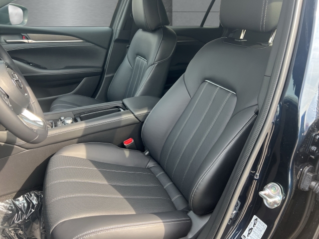 Fahrzeugansicht Mazda 6 Kombi 194PS TAKUMI Nappa BOSE HUD 360 Kamera ACC PDC Klima - Bild 8