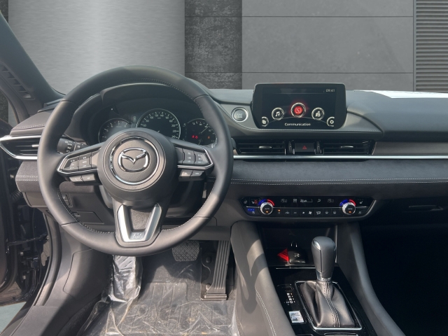 Fahrzeugansicht Mazda 6 Kombi 194PS TAKUMI Nappa BOSE HUD 360 Kamera ACC PDC Klima - Bild 10
