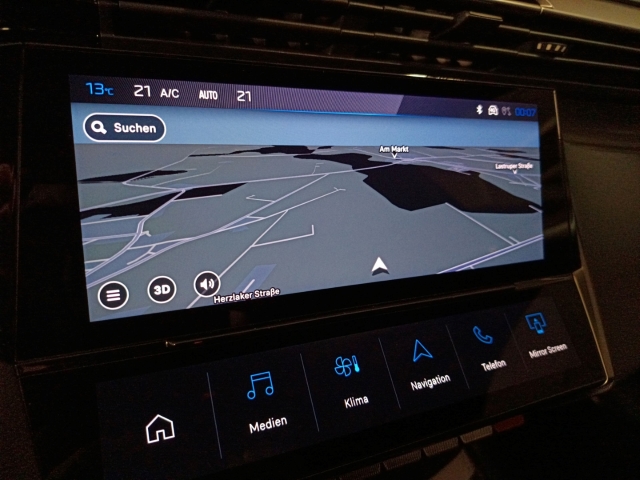 Fahrzeugansicht Peugeot 308 225 GT Plug-In Hybrid AT Nappaleder FOCAL-Soundsystem beheizbFrontsch Induktionsladen - Bild 19