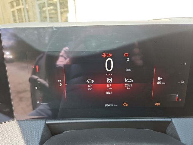 Fahrzeugansicht Opel Astra ST Ultimate 1.2T HUD Navi Leder Soundsystem 360 Kamera Massagesitze Klimasitze LED - Bild 12