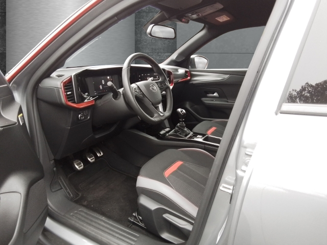 Fahrzeugansicht Opel Mokka GS Line 1.2 Turbo Navi digitales Cockpit LED Apple CarPlay Android Auto Klimaautom - Bild 7