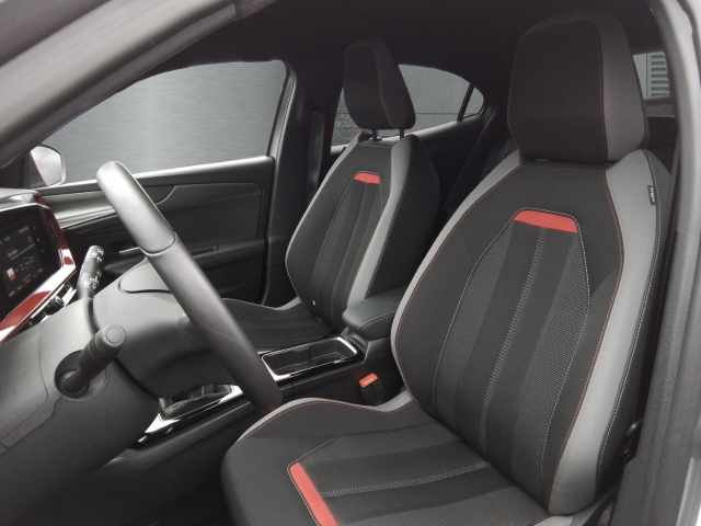 Fahrzeugansicht Opel Mokka GS Line 1.2 Turbo Navi digitales Cockpit LED Apple CarPlay Android Auto Klimaautom - Bild 8