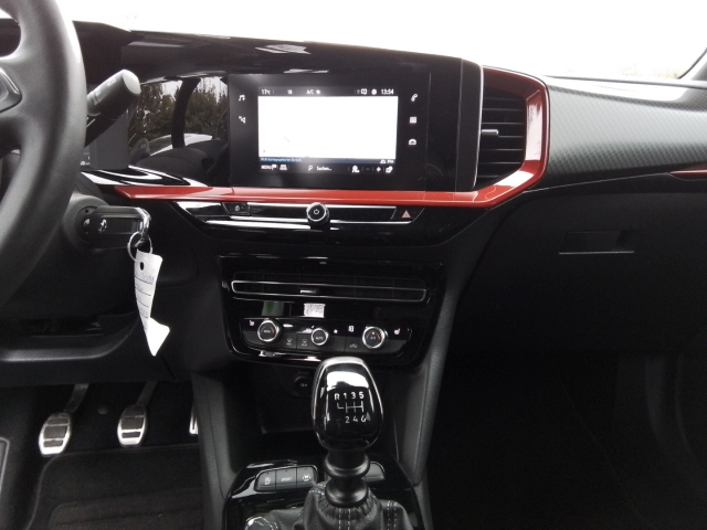 Fahrzeugansicht Opel Mokka GS Line 1.2 Turbo Navi digitales Cockpit LED Apple CarPlay Android Auto Klimaautom - Bild 11