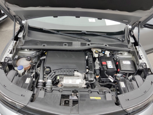 Fahrzeugansicht Opel Mokka GS Line 1.2 Turbo Allwetter Navi Digitales Cockpit LED Apple CarPlay Android Auto - Bild 14