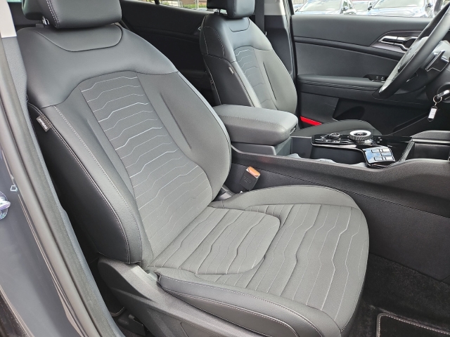 Fahrzeugansicht Kia Sportage 1.6T PHEV DCT AWD Vision Apple CarPlay LED-Hauptscheinwerfer Rückfahrkamera - Bild 21