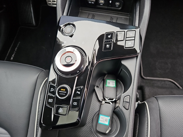 Fahrzeugansicht Kia Sportage 1.6T PHEV GT-Line 4WD 360 Grad Kamera Apple CarPlay Panoramadach Totwinkelassistent - Bild 24