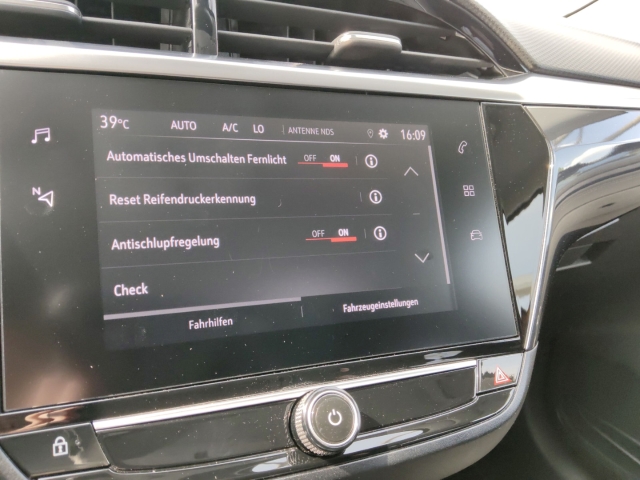 Fahrzeugansicht Opel Corsa-e Elegance LHZ SHZ Rückfahrkam. PDCv+h. Klima-A. Allwetter - Bild 24