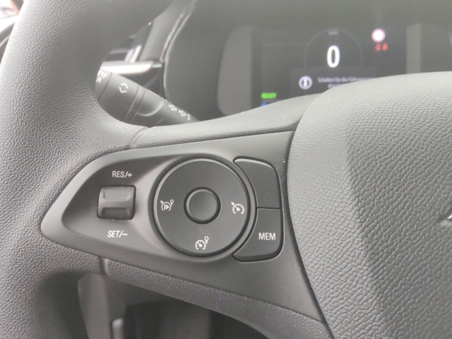 Fahrzeugansicht Opel Corsa-e Edition Android Auto Apple CarPlay Klima-A. Lichts. Regens. - Bild 18