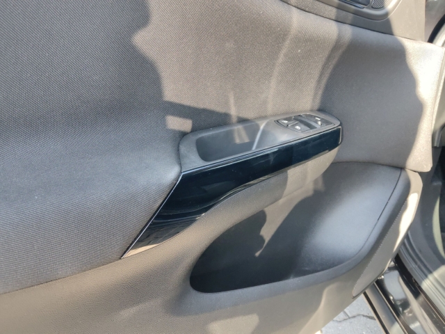 Fahrzeugansicht Opel Corsa Color Edition 1.0 ecoFlex Apple CarPlay Android Auto SHZ LenkradHZG Temp PDC Berganfahrass. - Bild 13