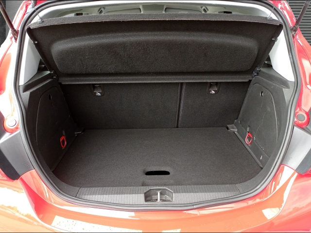 Fahrzeugansicht Opel Corsa E 1.4 Color Edition Sitzhzg. Klima Tempomat - Bild 5