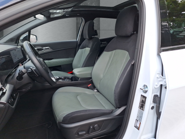 Fahrzeugansicht Kia Sportage Nightline Allrad Leder Allwetter Panoramadach Navi Digitales Cockpit LED ACC - Bild 8