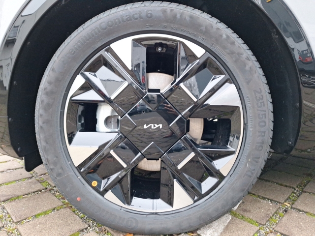 Fahrzeugansicht Kia Sportage GT-Line 1.6T HUD Panodach Navi Leder Digitales Cockpit Memory Sitze Soundsystem - Bild 17