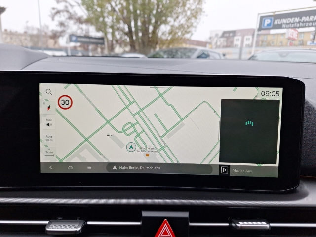 Fahrzeugansicht Kia Sportage GT-Line 1.6T HUD Panodach Navi Leder Digitales Cockpit Memory Sitze Soundsystem - Bild 24